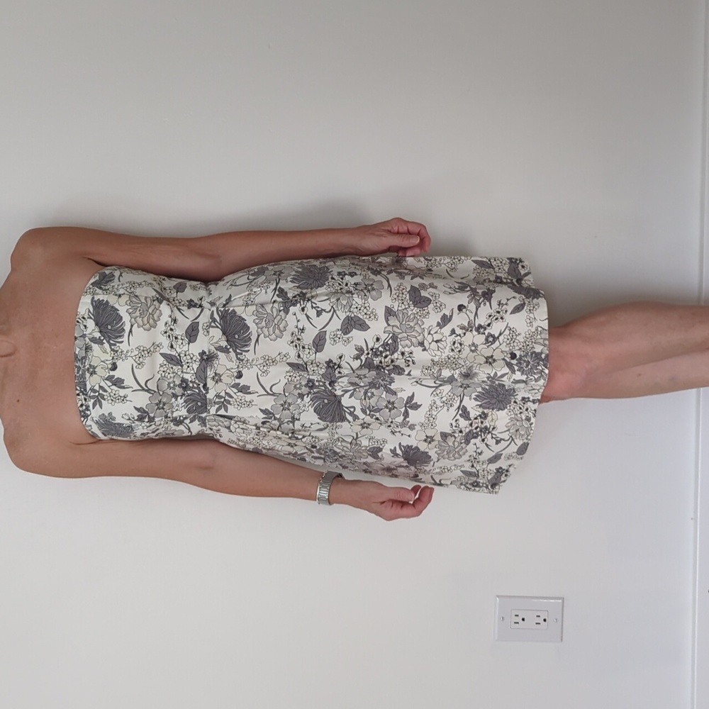 Old navy black and gray floral strapless dress